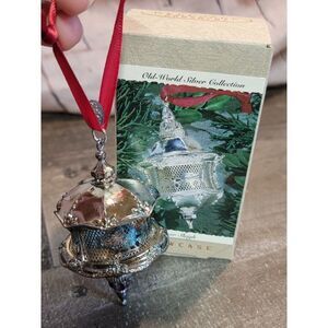 Hallmark silver sleigh 1993 ornament Xmas decor